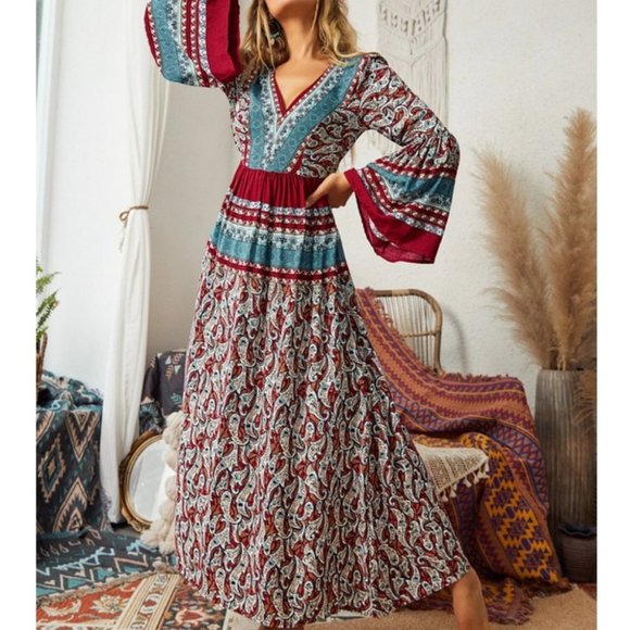 Western Boho Paisley Flounce Sleeve Backless Maxi Dress - Picture 6 of 8